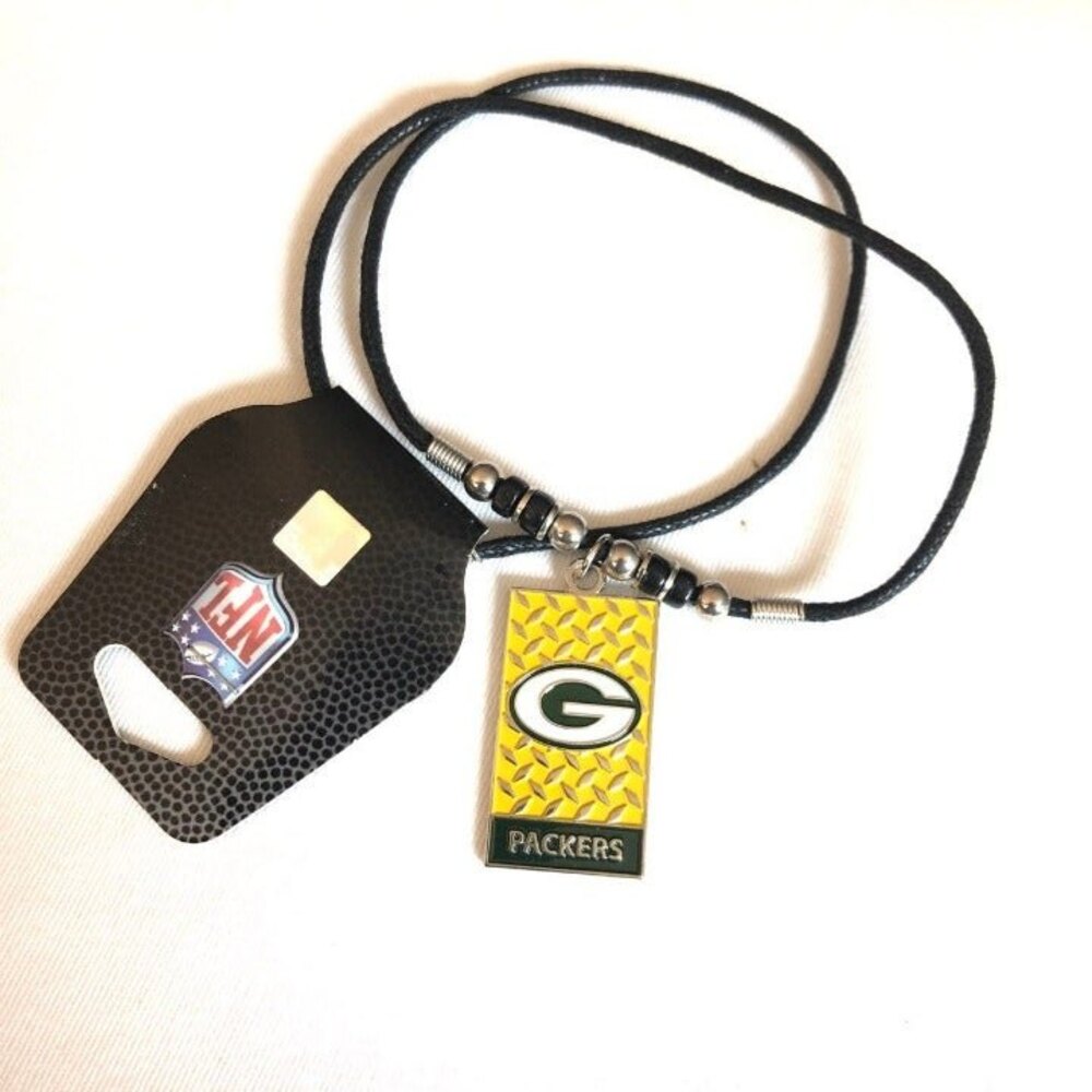 NFL Green Bay Packers Pendant Necklace NWT